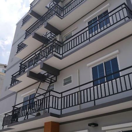808 Bangkok Appartement Buitenkant foto