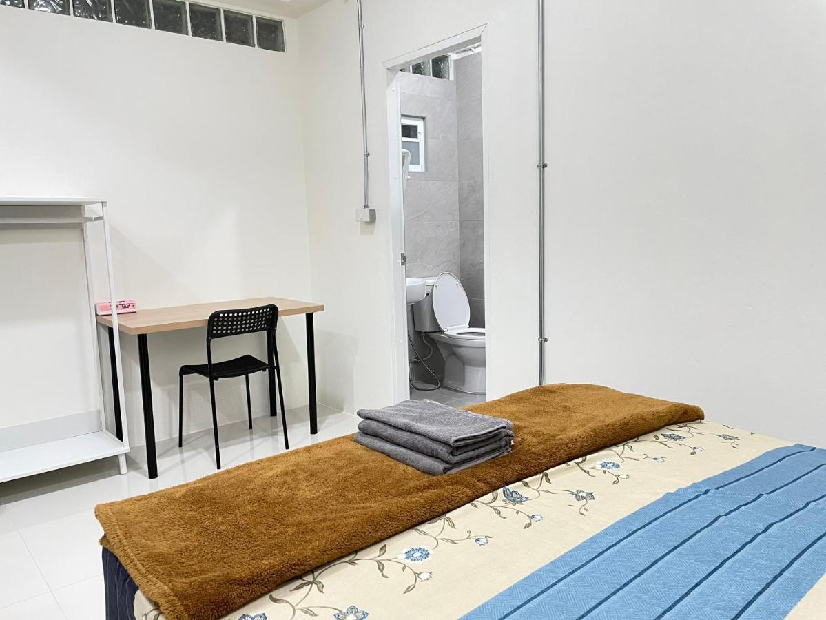 808 Bangkok Appartement Buitenkant foto